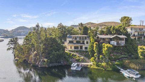 Photo of 2112 Trentham Road, Westlake Village, CA 91361 (MLS # V1-36369)