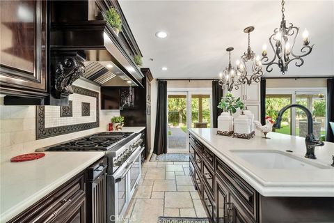 4738 Live Oak Canyon La Verne CA 91750