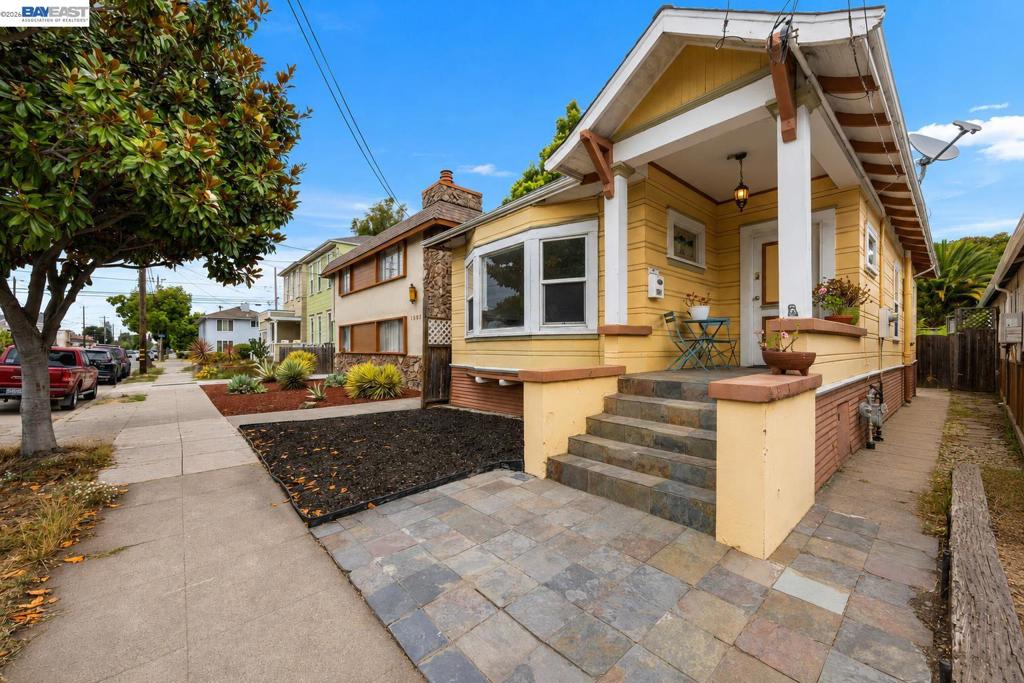 1811 Lincoln Avenue AVE, Alameda CA 94501