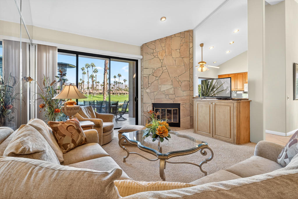 Palm Valley CC - Residential