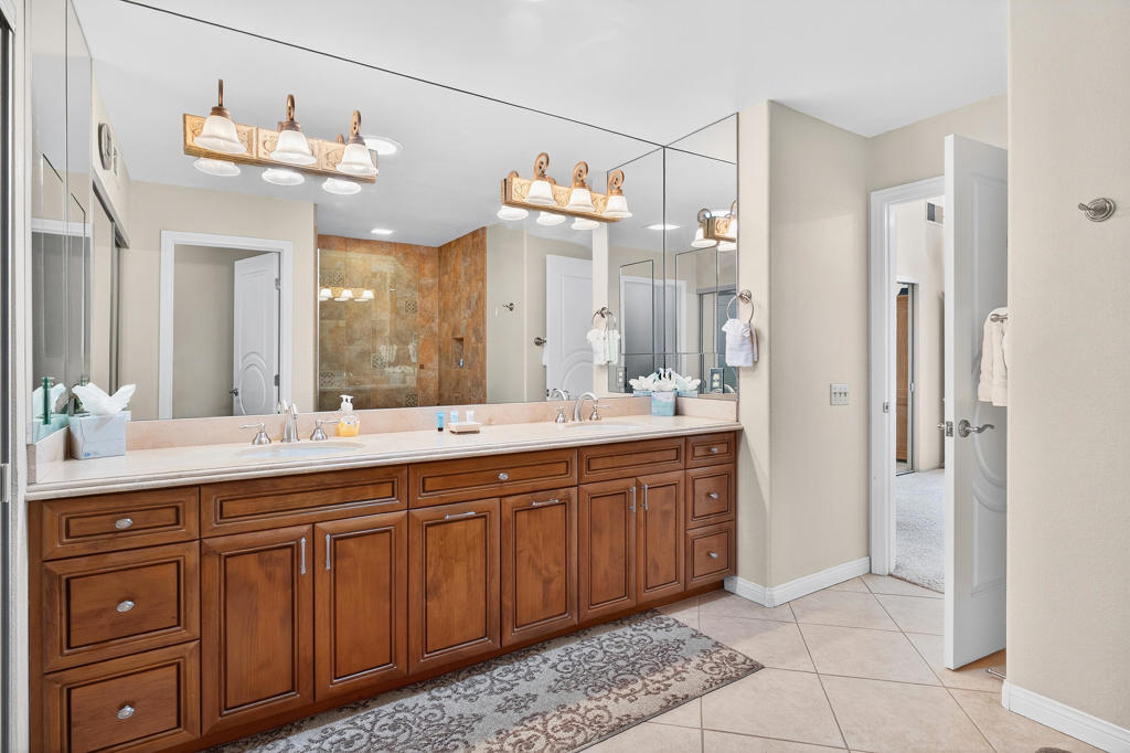 Palm Valley CC - Residential