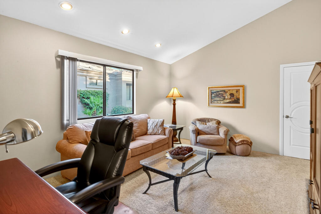 Palm Valley CC - Residential