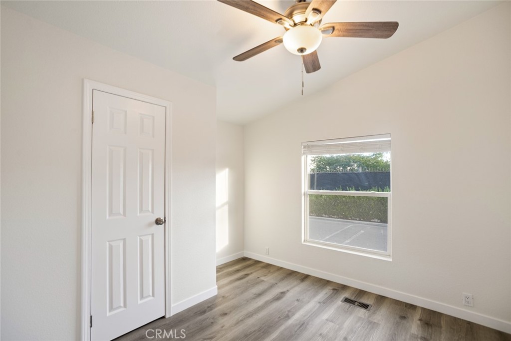 8250 Lankershim BLVD 33