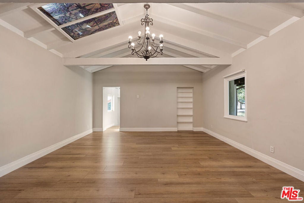 1006 W Milton Drive