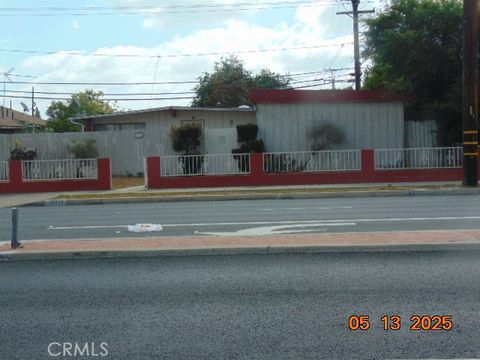 20534 Pioneer Boulevard Lakewood CA 90715