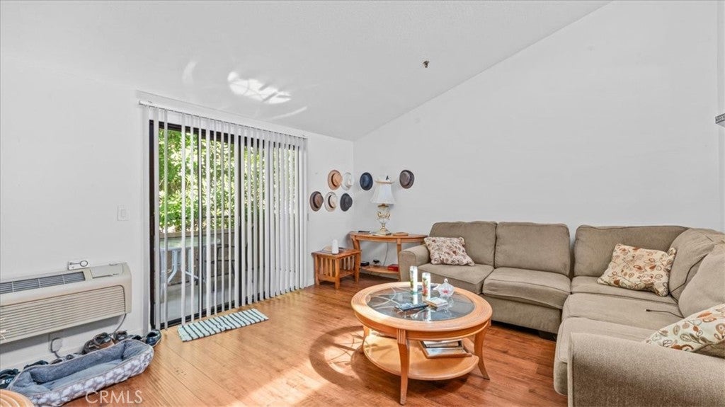 4788 Lakeview