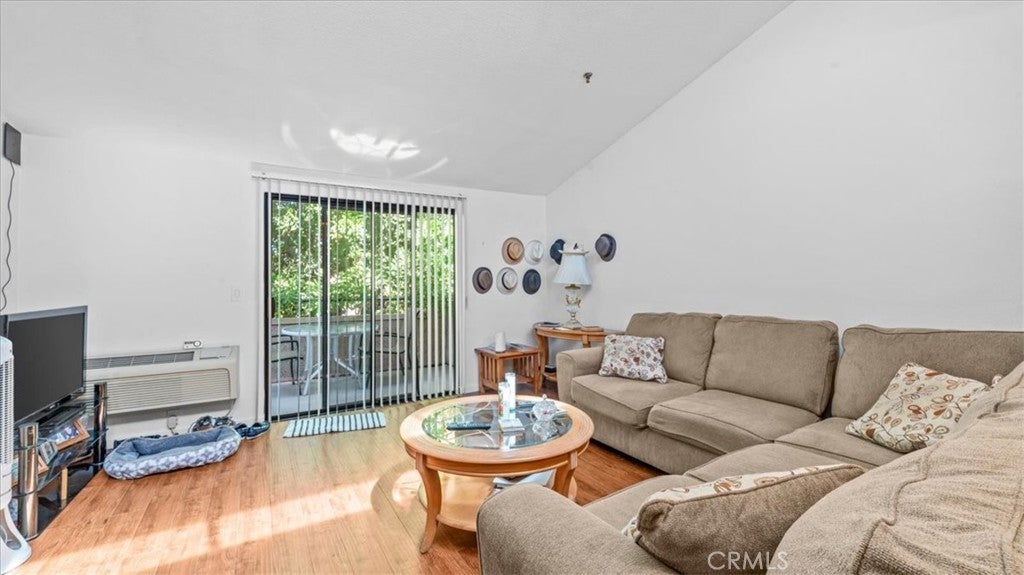 4788 Lakeview