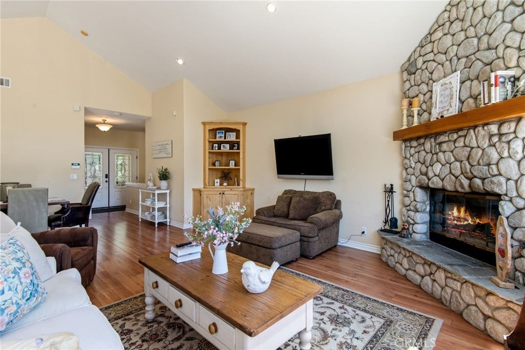 27347 Maplewood
