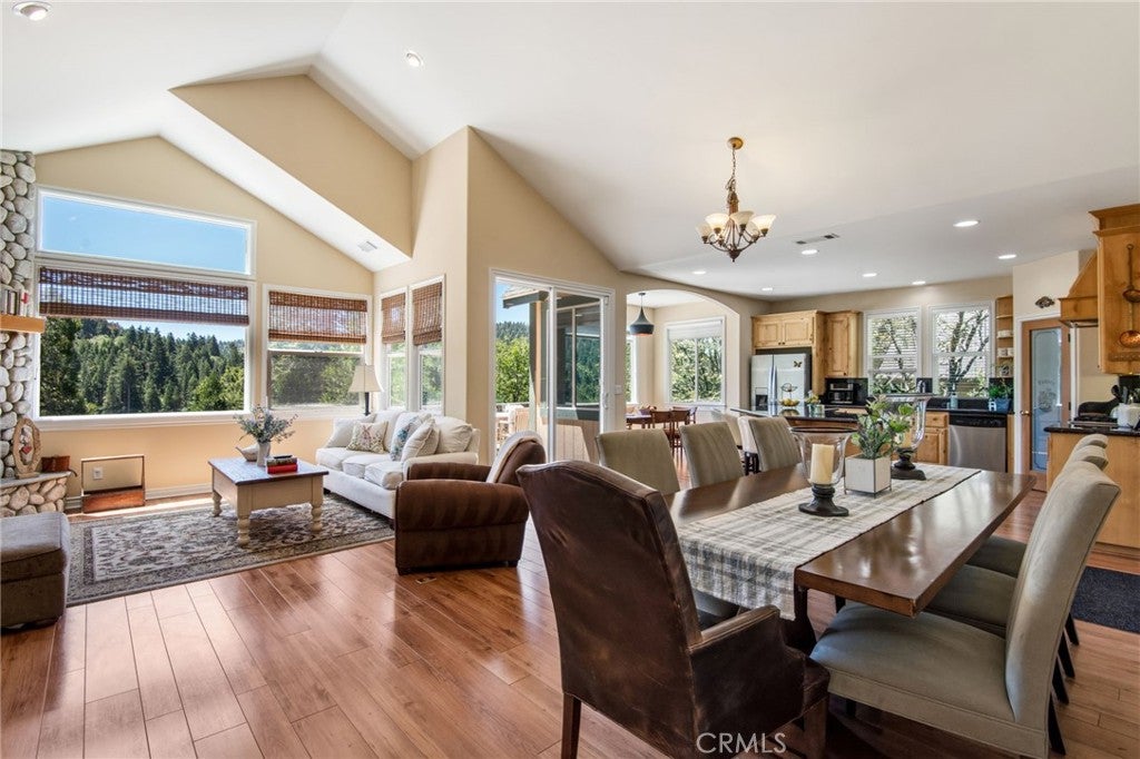 27347 Maplewood