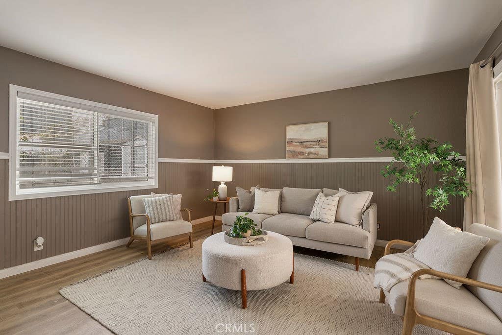 Photo of 2516 Virginia AVE #E, Santa Monica, CA 90404 (MLS # CV26153151)