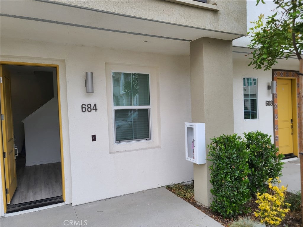 684 Cara Cara Lane