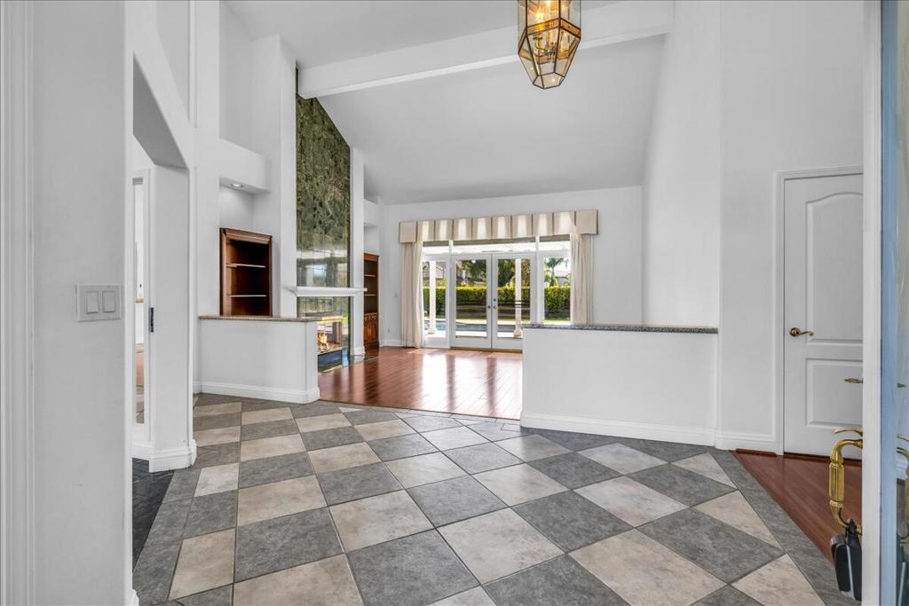 4615 Jean Circle