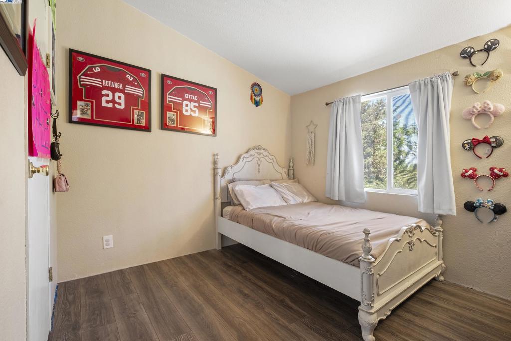 Not Listed - Residential