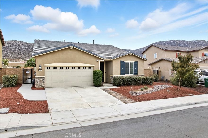 Experience Unparalleled freedom in this 3 Bedroom, 2 Bath Home—A True Model of Modern Living! Nestled within a highly coveted community, this exquisite residence seamlessly combines sophistication, comfort, and functionality. The very friendly single story floor plan is welcoming throughout the main living areas, creating a warm and inviting atmosphere perfect for both entertaining guests and everyday living. The spacious kitchen is a true centerpiece, comes with a brand new dishwasher, excellent refrigerator, and a seamless flow into the spacious family room. Here, the windows bathe the space in natural light providing a warmth and ambiance, making this area ideal for relaxing or hosting gatherings. 
Retreat to the luxurious primary suite featuring spacious closets, a beautifully appointed ensuite bathroom, perfect for tranquil mornings or evening unwinding. Additional bedrooms are generously sized, providing comfort and privacy for family and guests alike. Step outside to enjoy stunning vistas, ideal for outdoor entertaining or quiet reflection. This energy-efficient home includes solar panels, fresh paint, ensuring a move-in ready experience. Don’t miss your chance to own this exceptional home that masterfully blends elegance, modern upgrades, and practicality—all within a secure, prestigious NO HOA community. The new tennis courts and park makes this a family-favorite area. 
Your dream lifestyle awaits!