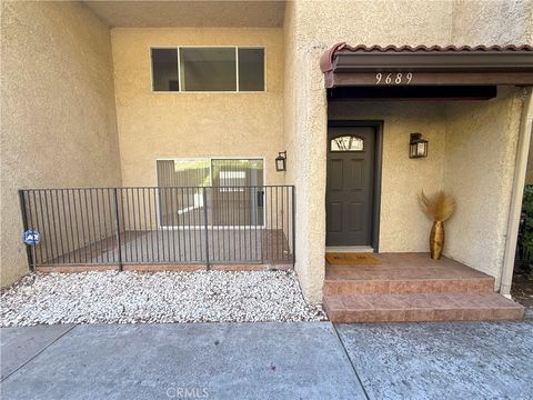 Photo of 9689 Via Torino, Burbank, CA 91504 (MLS # GD25236649)