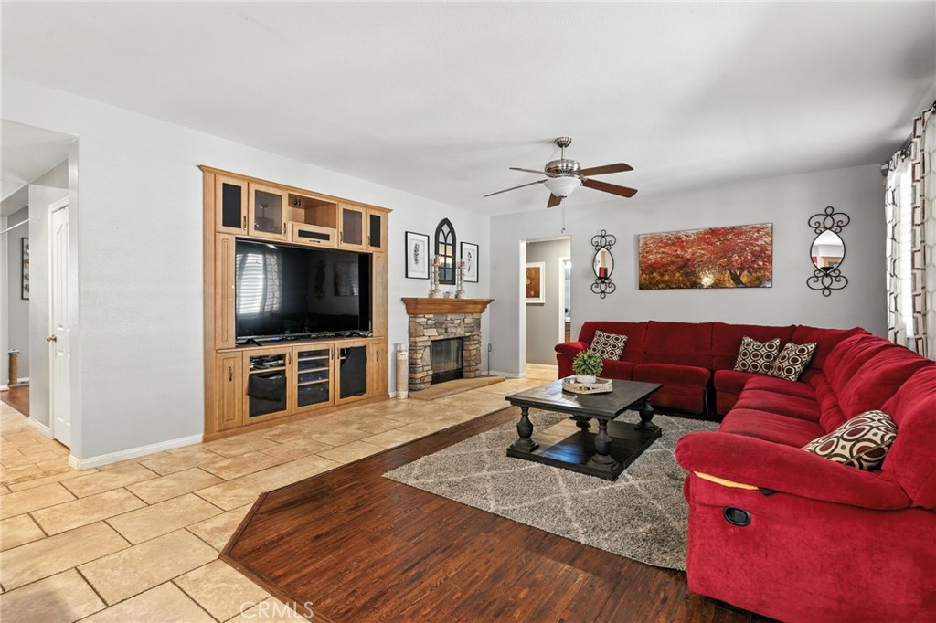 14253 Wolfhound Street