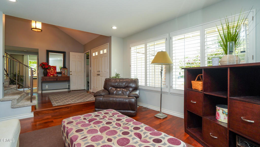 Lynn Oaks-311 - Residential