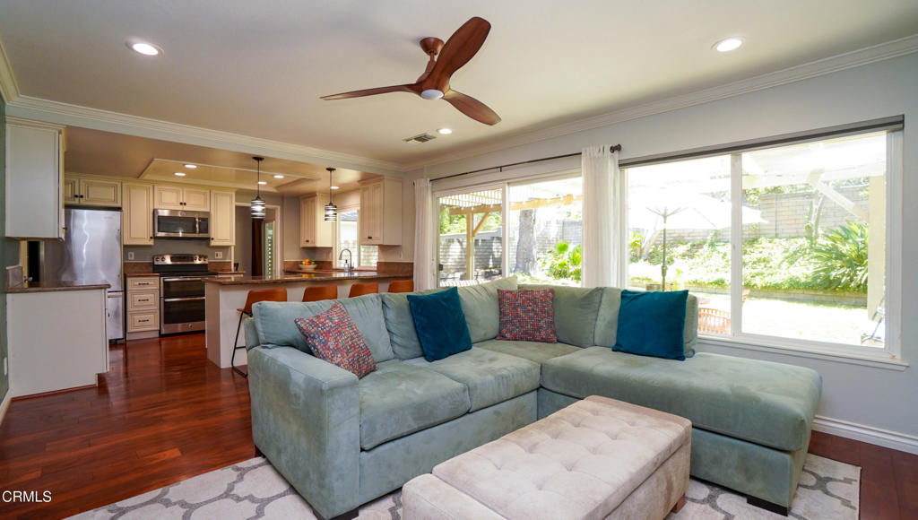 Lynn Oaks-311 - Residential