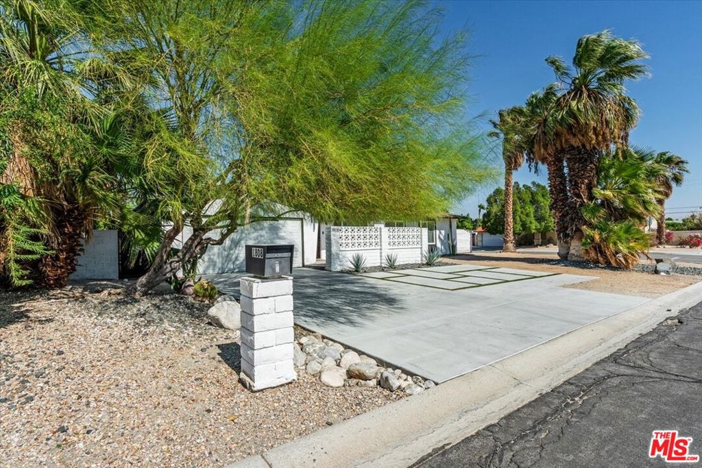Desert Park Estates - Residential Lease