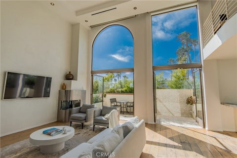 Photo of 11 Marine Terrace #3, Santa Monica, CA 90401 (MLS # SR26218593)