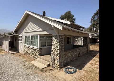 Photo of 292 E George St, Banning, CA 92220 (MLS # IG26085971)