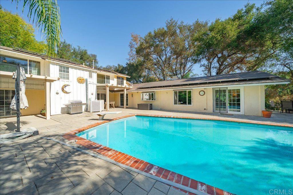 1841 Tecalote Drive