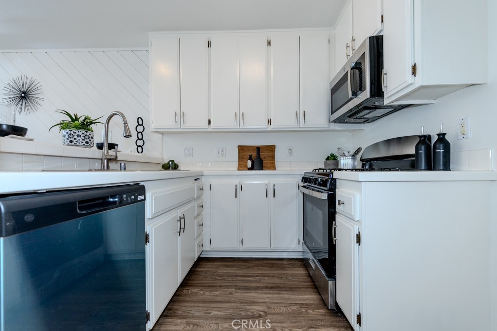 4900 E Chapman Avenue