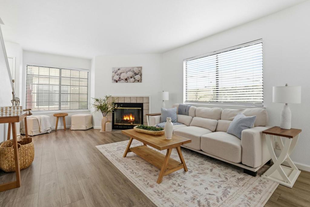 251 Gibson Drive G52