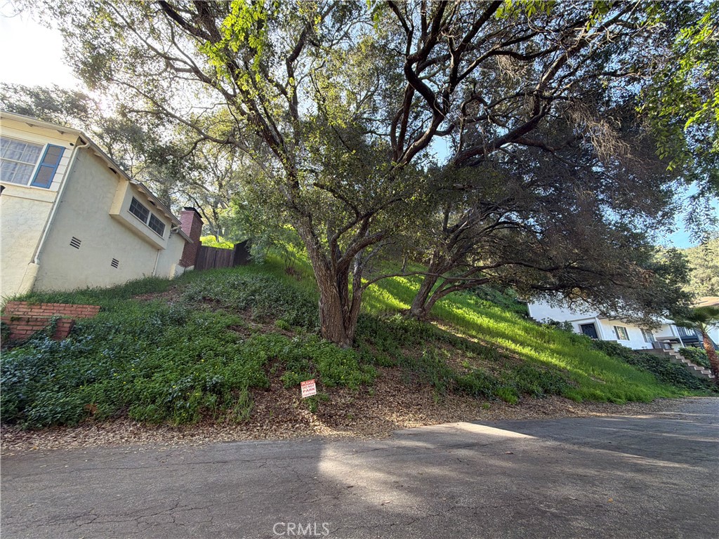 2430 Drury Lane