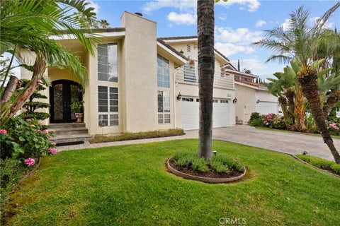 Photo of 6325 Yolanda AVE, Tarzana, CA 91335 (MLS # SR26126448)