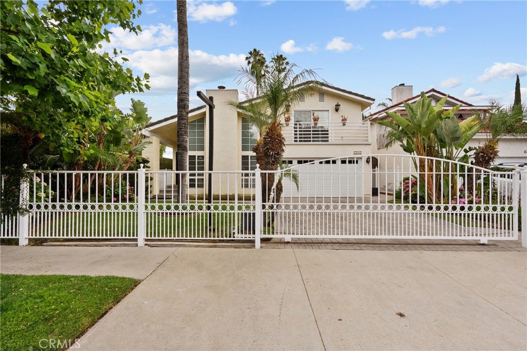 6325 Yolanda AVE, Tarzana CA 91335