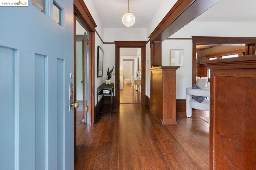 LOWER ROCKRIDGE - Residential