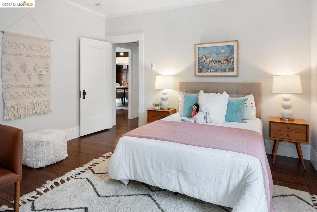 LOWER ROCKRIDGE - Residential