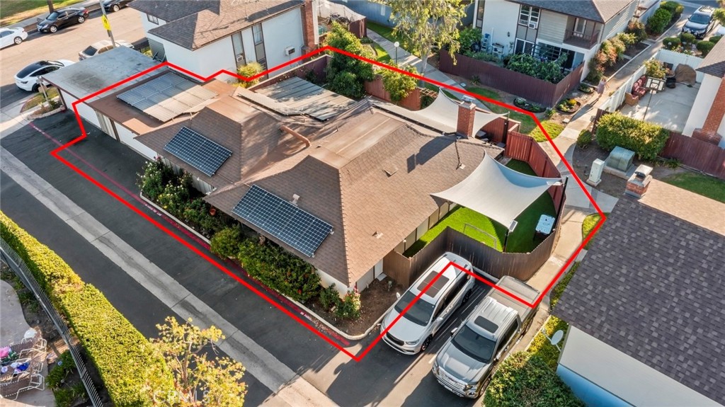 3225 Topaz Lane