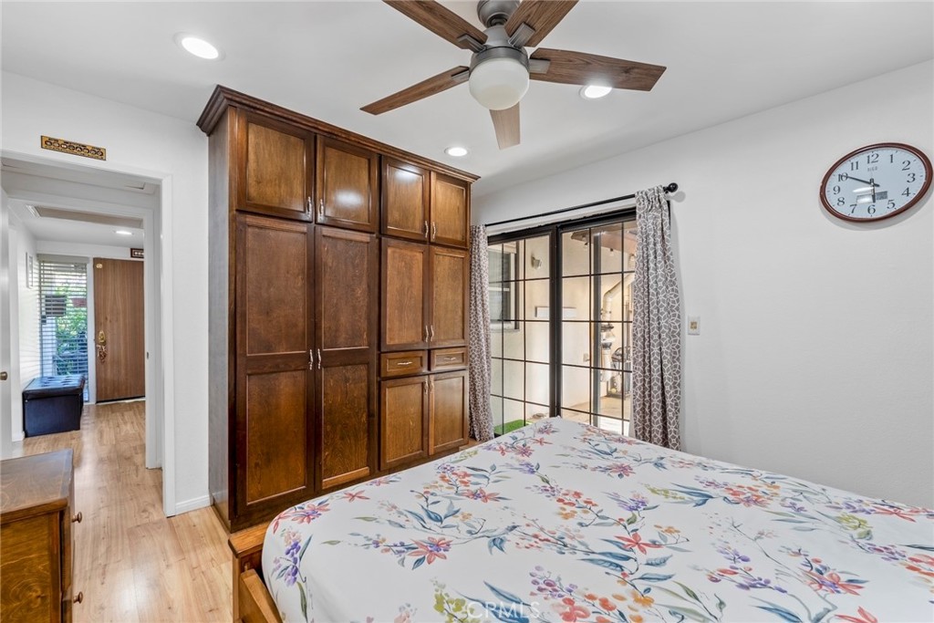 Collage Green - Residential