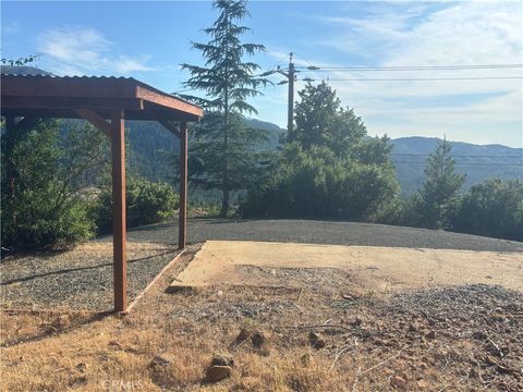 Photo of 15350 Evergreen Drive, Cobb, CA 95426 (MLS # LC25143092) Photo of 15350 Evergreen Drive, Cobb, CA 95426 (MLS # LC25143092)