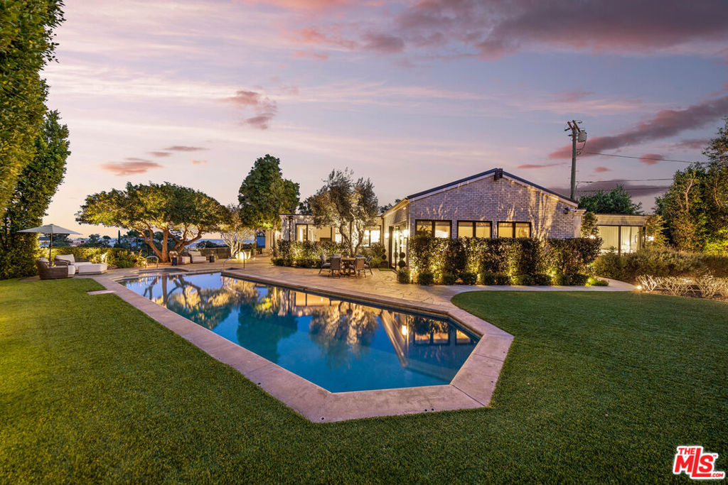 2410 Crest View Drive