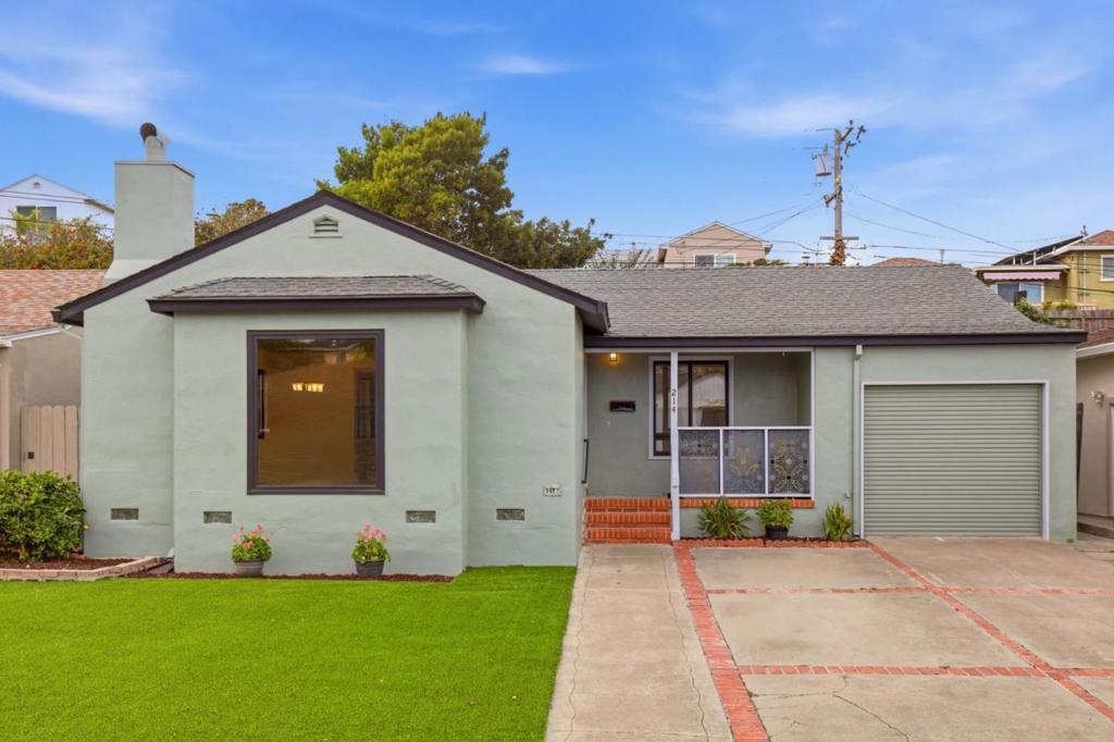 214 Wildwood DR