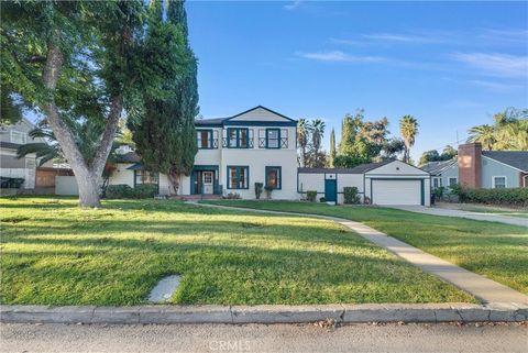 Photo of 1110 Cedar Avenue, Redlands, CA 92373 (MLS # SB25256598)