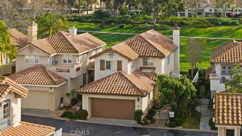 15 Via Floria, Rancho Santa Margarita, CA 92688 - MLS#: NP26009898