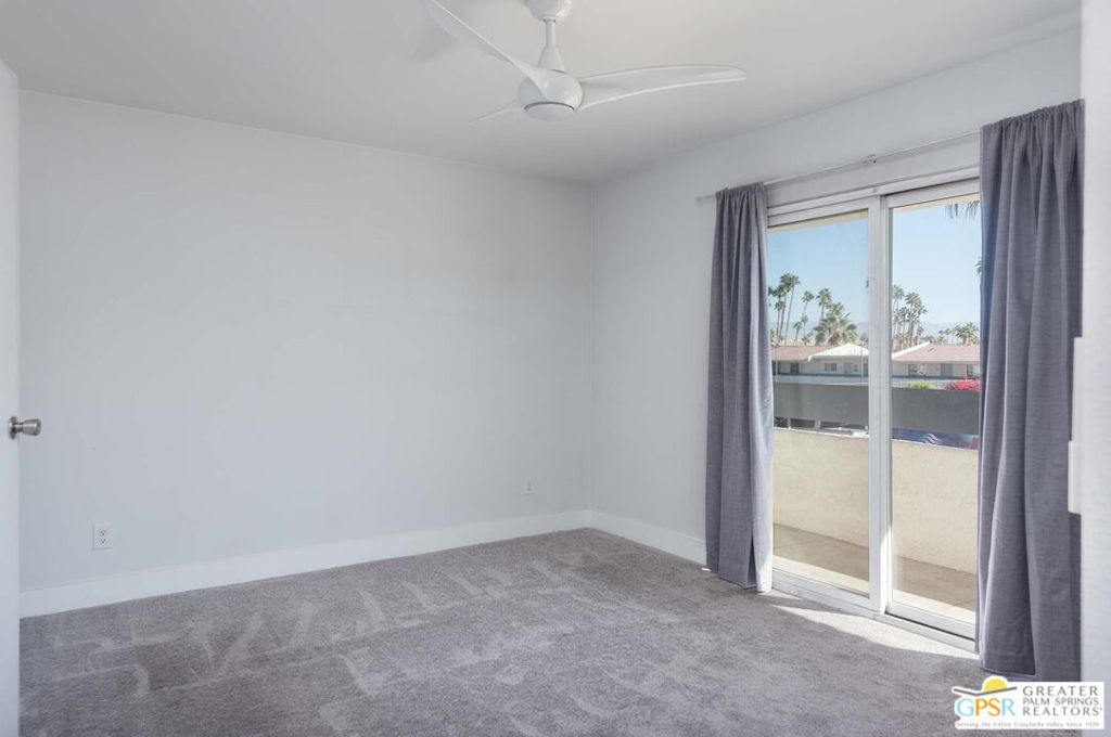 Sandstone Villas - Residential