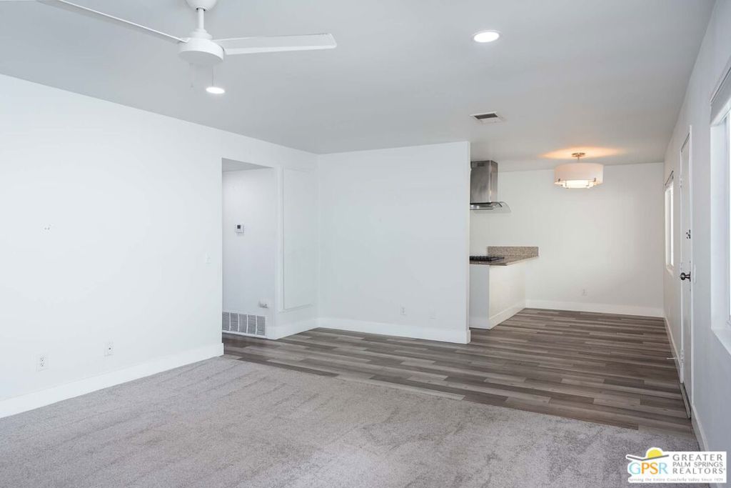 Sandstone Villas - Residential