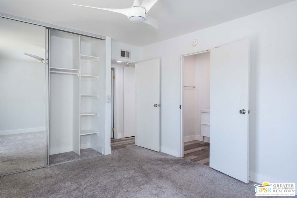 Sandstone Villas - Residential