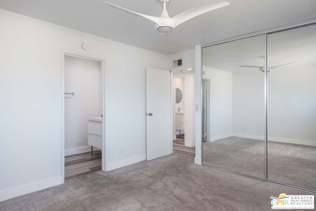 Sandstone Villas - Residential