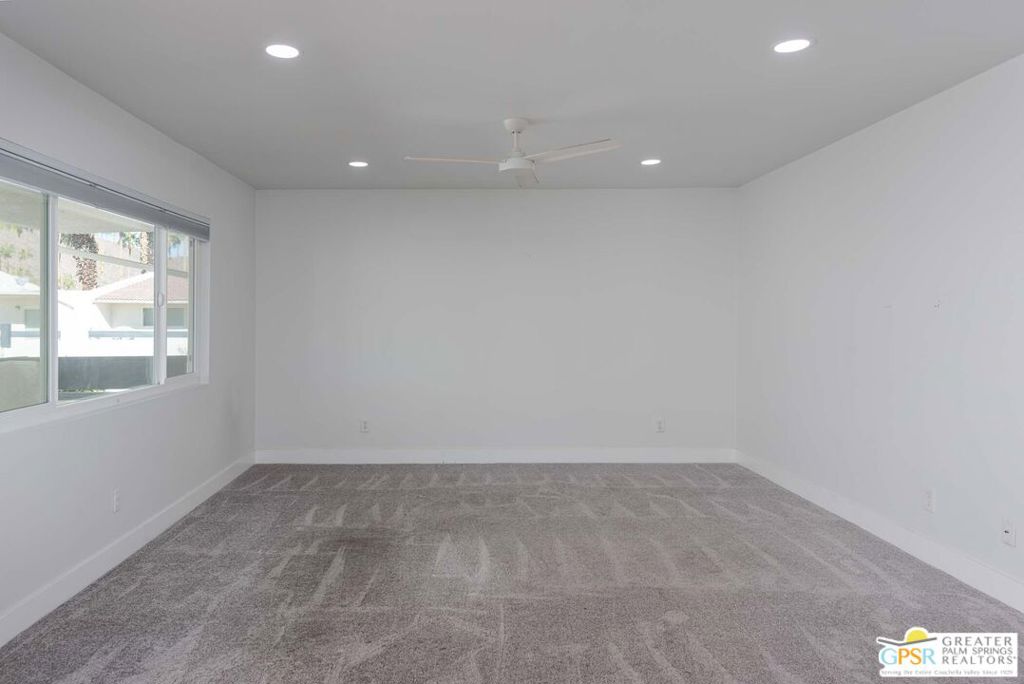 Sandstone Villas - Residential