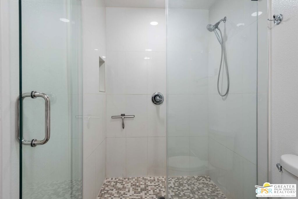 Sandstone Villas - Residential