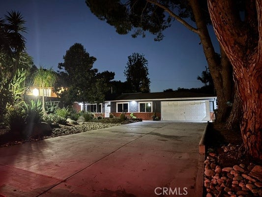 19301 MAYNARD WAY, SANTA ANA, CA 92705 - Image 0e5fadca968b239f62cac4e88881411b/3874642871