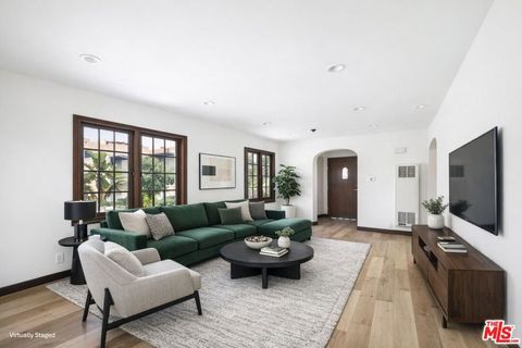 Photo of 7946 Fountain Avenue, West Hollywood, CA 90046 (MLS # 26667569)