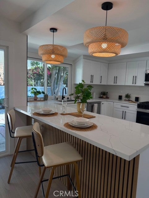 1182 Sunnyhills
