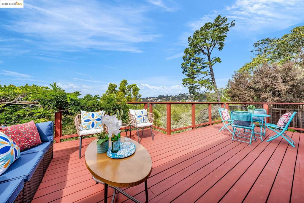 MONTCLAIR - Residential